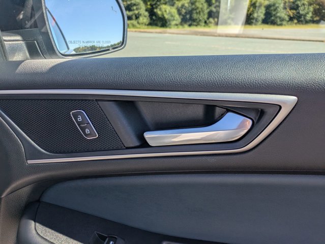 Certified 2022 Ford Edge SEL w/ Sport Appearance Package image 33