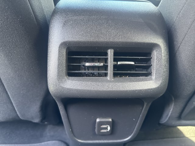Used 2020 GMC Terrain SLE FWD image 17