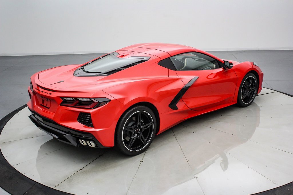 Used 2020 Chevrolet Corvette Stingray Preferred Cpe w/ 2LT Preferred Equipment Group image 4