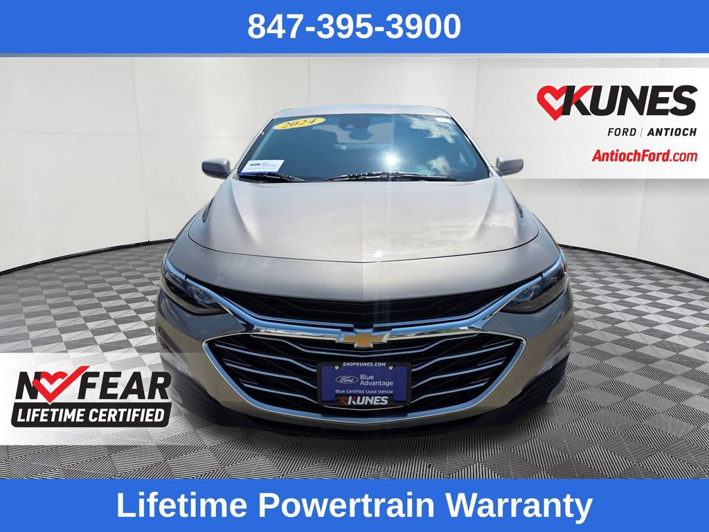 Used 2024 Chevrolet Malibu LT FWD image 2