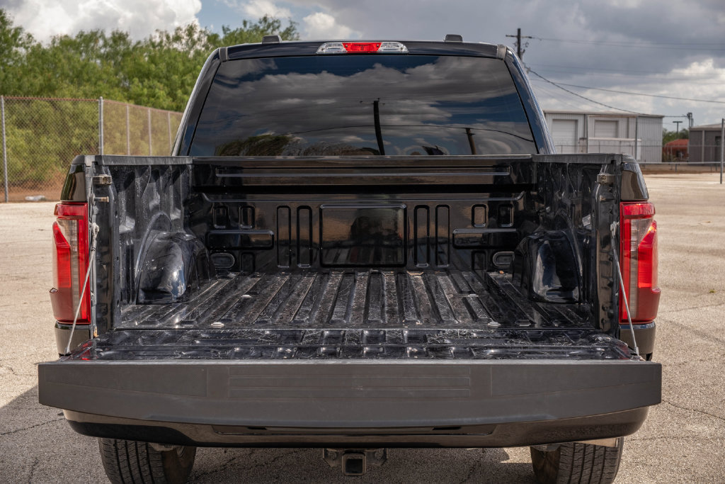 Certified 2025 Ford F150 STX w/ Equipment Group 200A RWD image 24