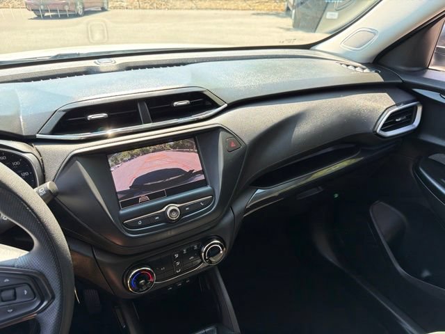 Used 2023 Chevrolet TrailBlazer LS FWD image 29