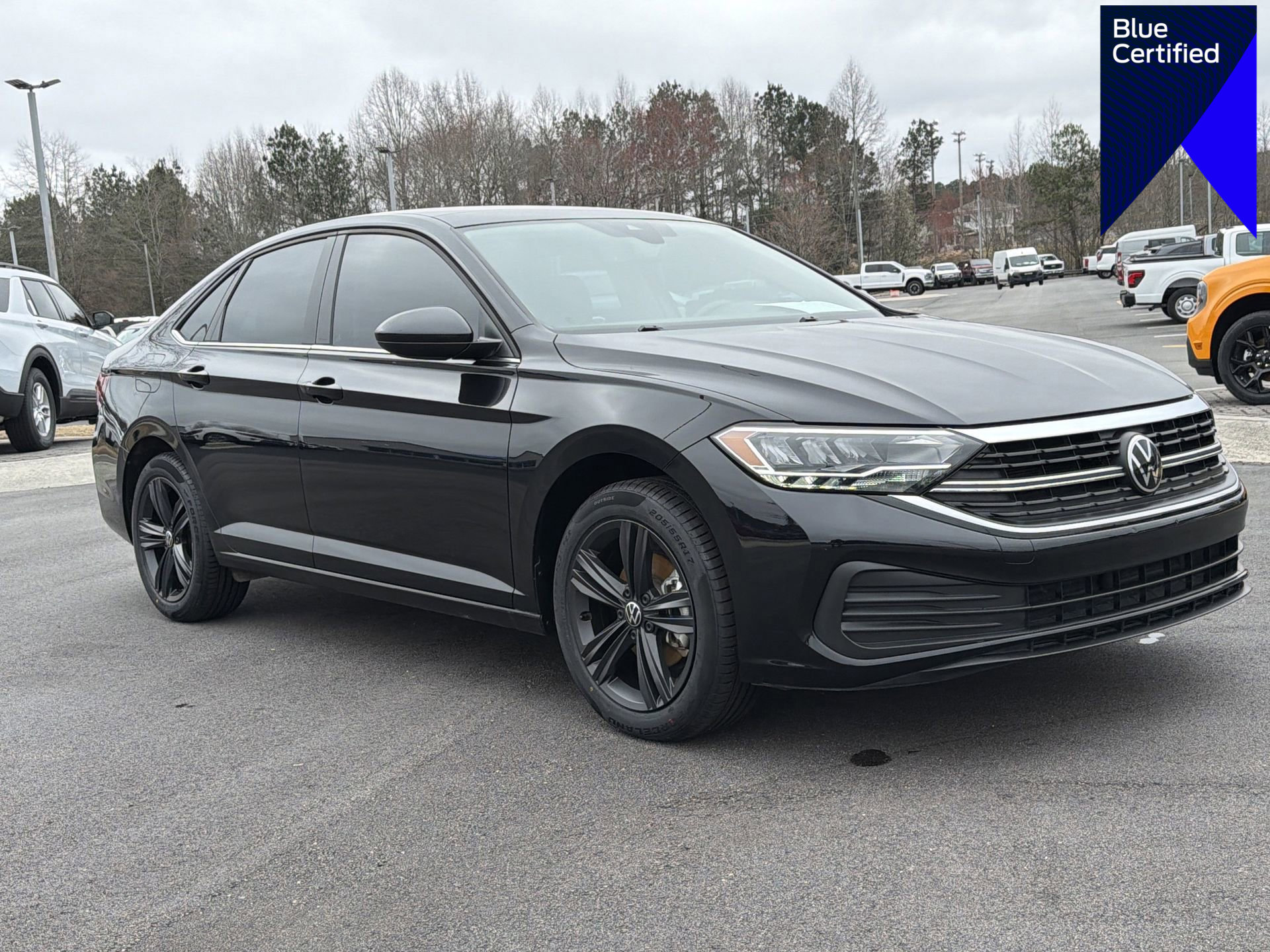 Used 2024 Volkswagen Jetta SE w/ Panoramic Sunroof Package image 1