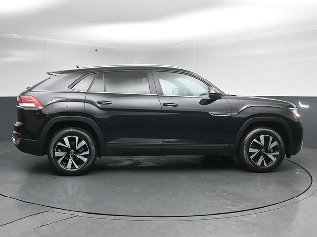 Used 2022 Volkswagen Atlas Cross Sport SE AWD/4WD image 8