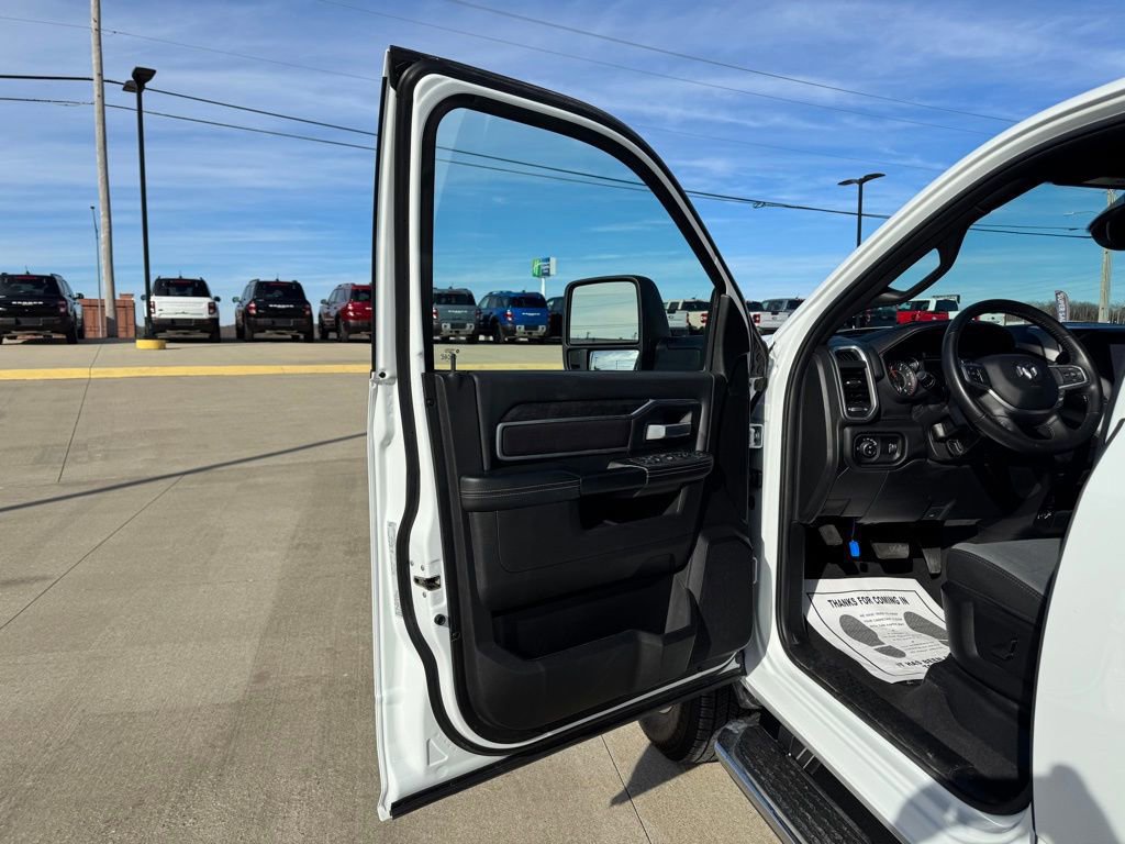 Used 2024 RAM 2500 Big Horn image 7