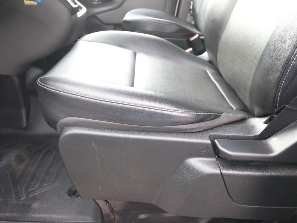 Certified 2025 Ford Transit 250 148 High Roof Extended image 16