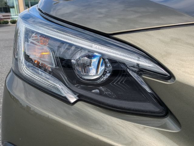 Used 2021 Subaru Outback Premium AWD/4WD image 10