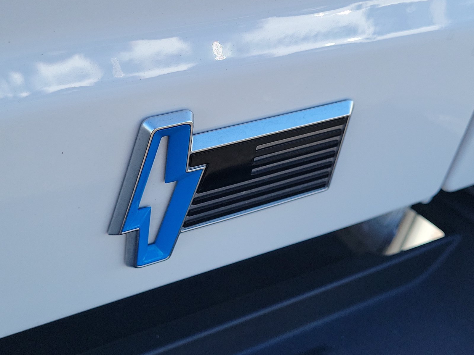 Certified 2024 Ford F150 Lightning XLT AWD/4WD image 6