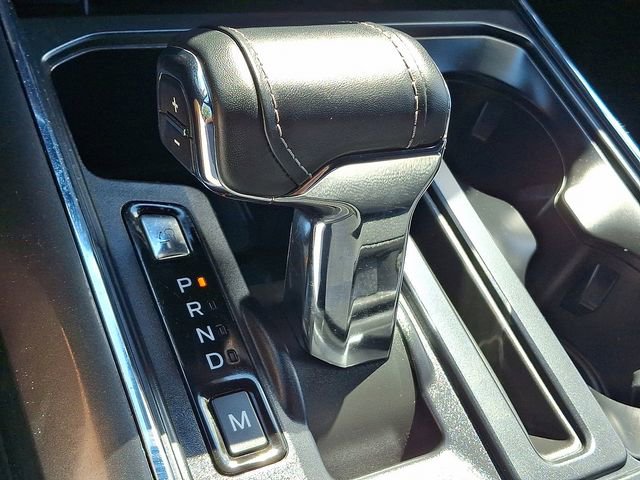 Certified 2022 Ford F150 XLT w/ Equipment Group 302A High image 16