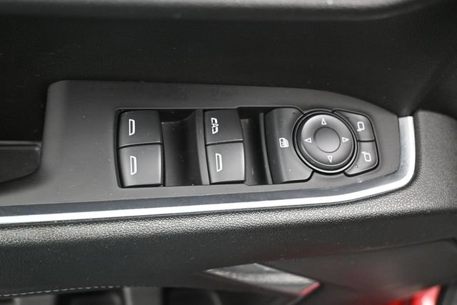 Used 2023 Chevrolet Silverado 1500 LT AWD/4WD image 8