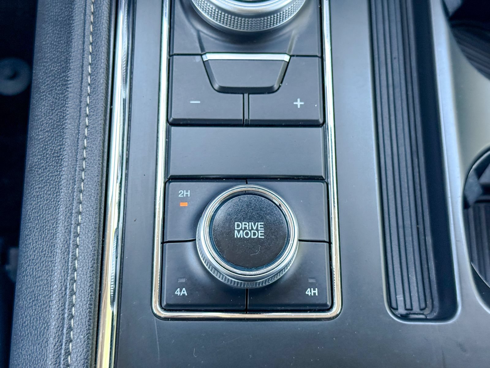 Certified 2023 Ford Expedition XLT AWD/4WD image 30