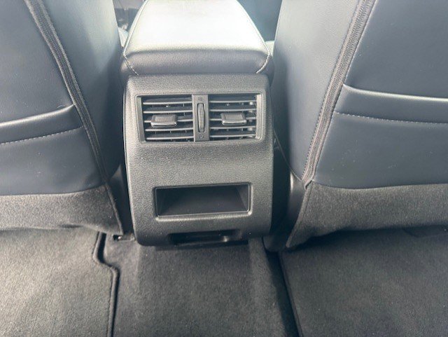 Used 2025 Mitsubishi Outlander SE AWD/4WD image 28