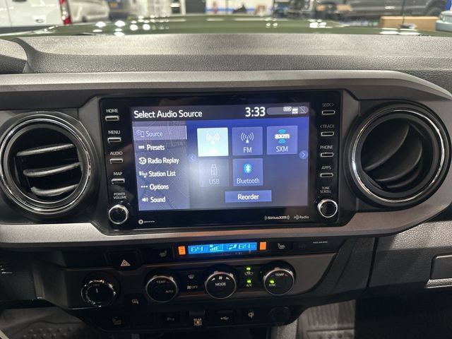 Used 2022 Toyota Tacoma TRD Sport w/ TRD Premium Sport Package AWD/4WD image 16