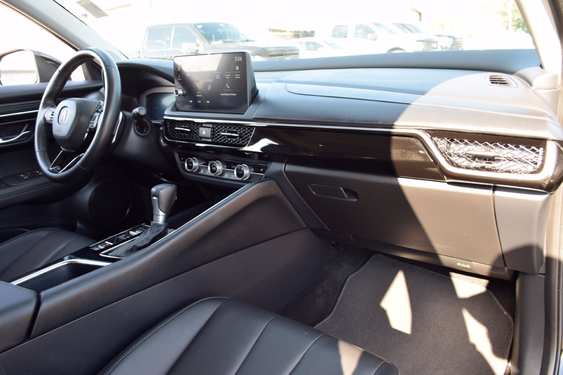 Used 2025 Acura ADX AWD image 22