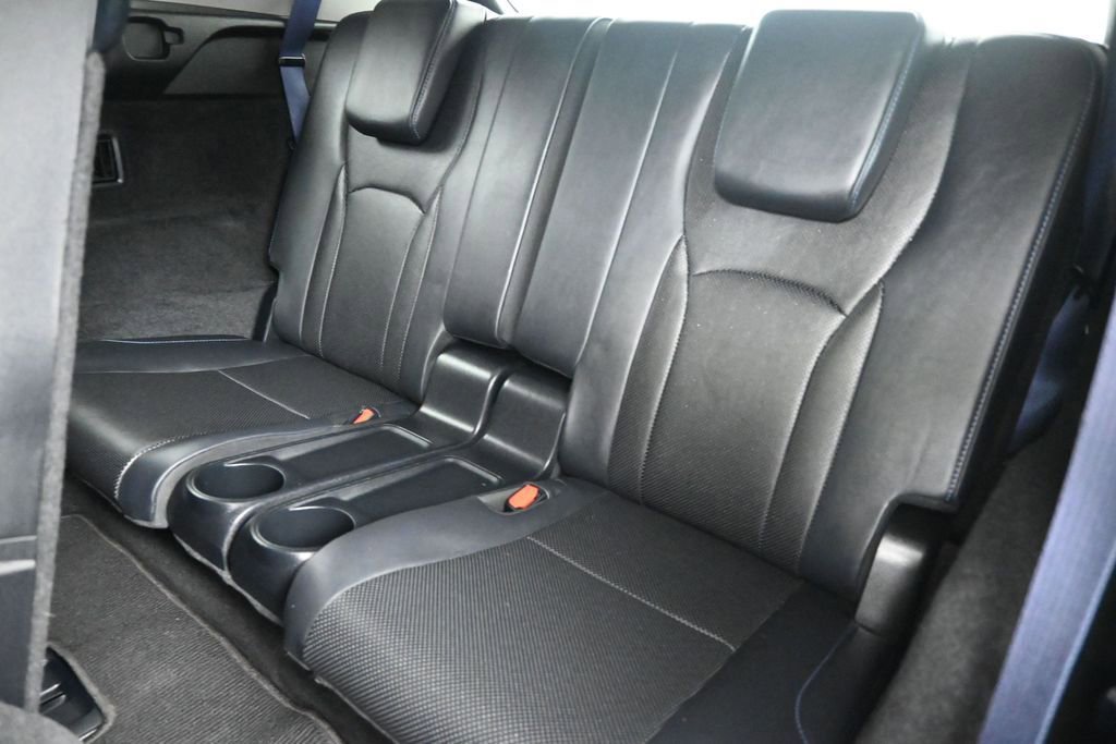 Used 2022 Lexus RX 350L Premium w/ Special Edition AWD/4WD image 24