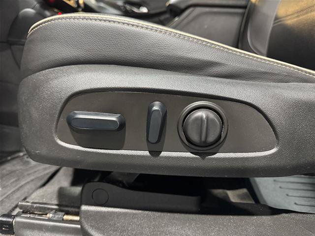 Used 2023 GMC Acadia Denali w/ Trailering Package AWD/4WD image 21