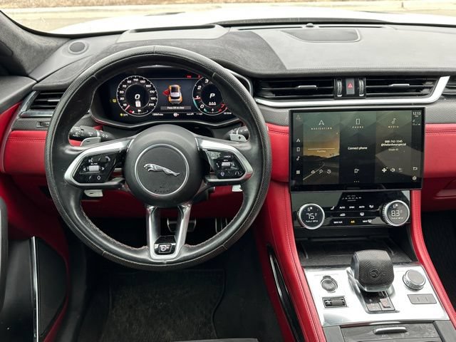 Used 2023 Jaguar F-PACE SVR AWD/4WD image 12