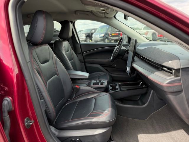 Certified 2025 Ford Mustang Mach-E Premium w/ Sport Appearance Package AWD/4WD image 19