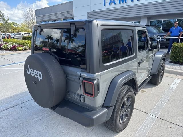 Used 2020 Jeep Wrangler Sport S image 2