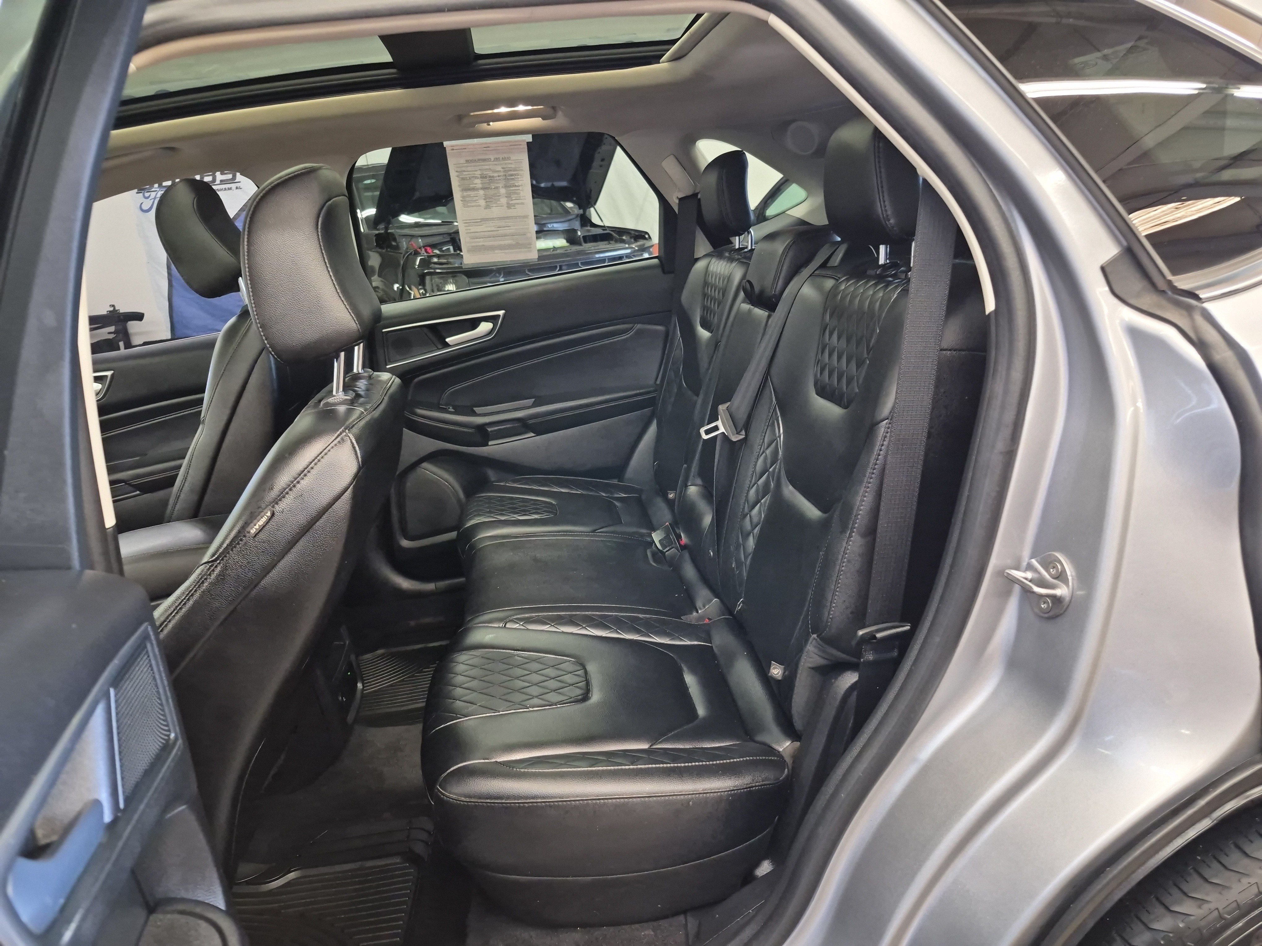 Certified 2024 Ford Edge Titanium AWD/4WD image 16