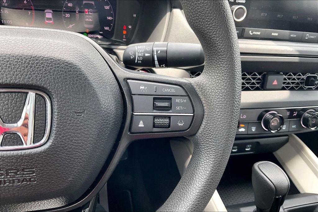Used 2025 Honda Accord LX image 18