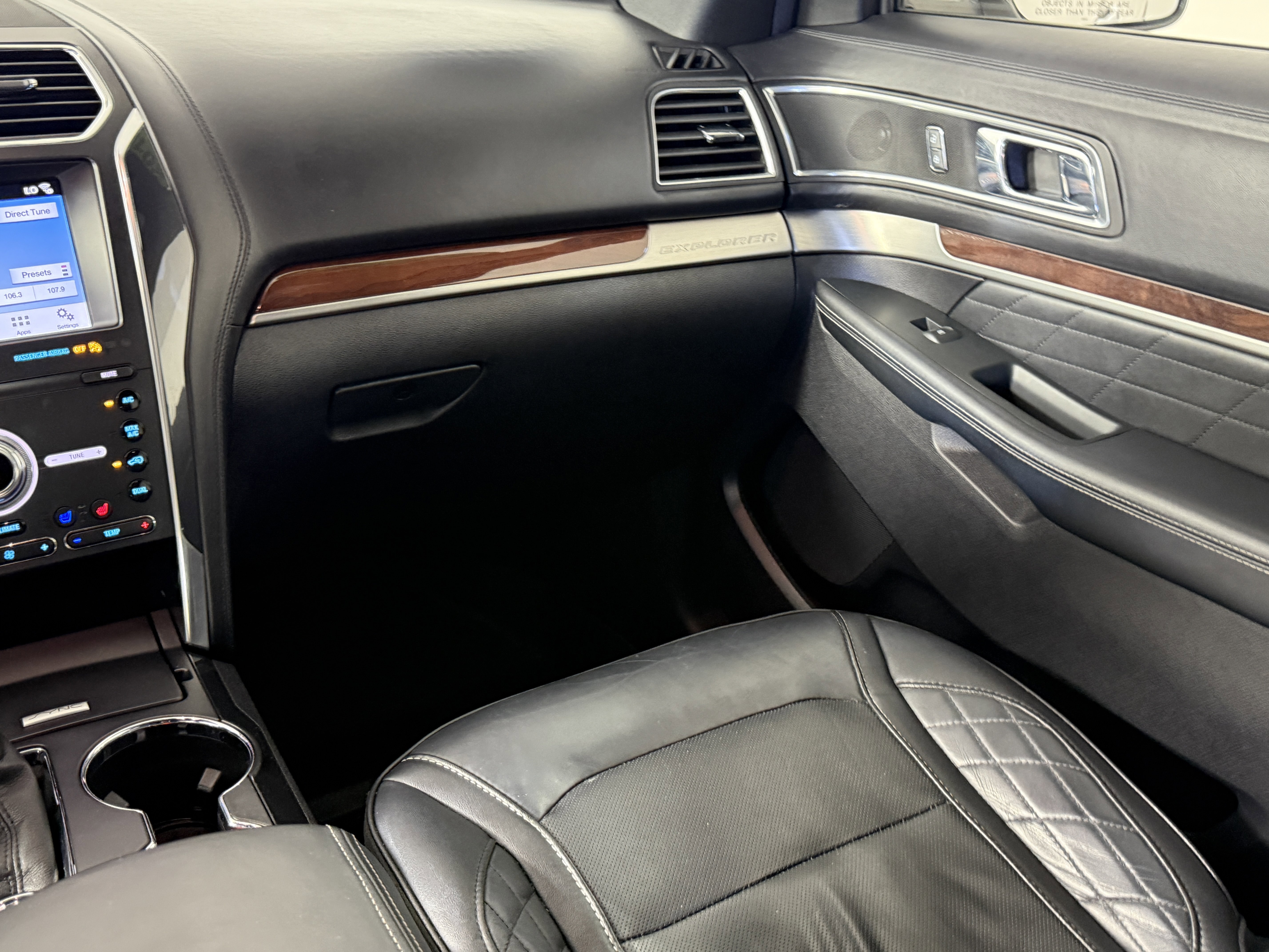 Certified 2019 Ford Explorer Platinum image 13