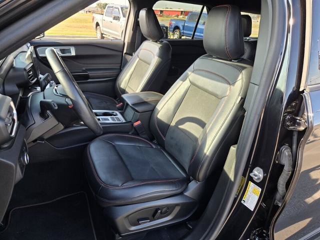 Certified 2023 Ford Explorer ST-Line w/ Class IV Trailer Tow Package RWD image 11