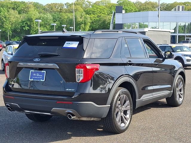 Certified 2023 Ford Explorer XLT w/ Equipment Group 202A AWD/4WD image 6