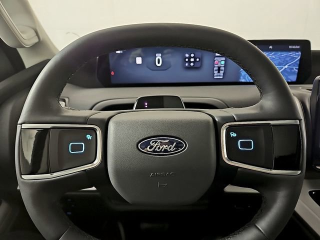 Certified 2025 Ford Expedition Active image 22