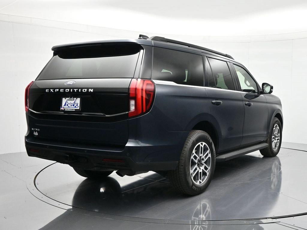 Certified 2025 Ford Expedition Active image 14