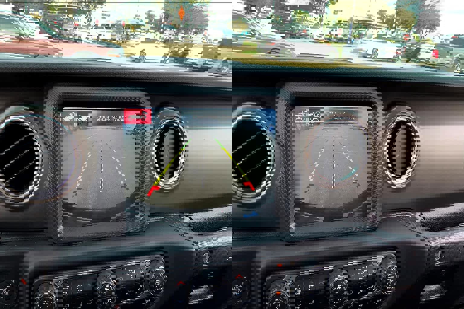 Used 2022 Jeep Wrangler Unlimited Rubicon 4xe w/ Steel Bumper Group image 47