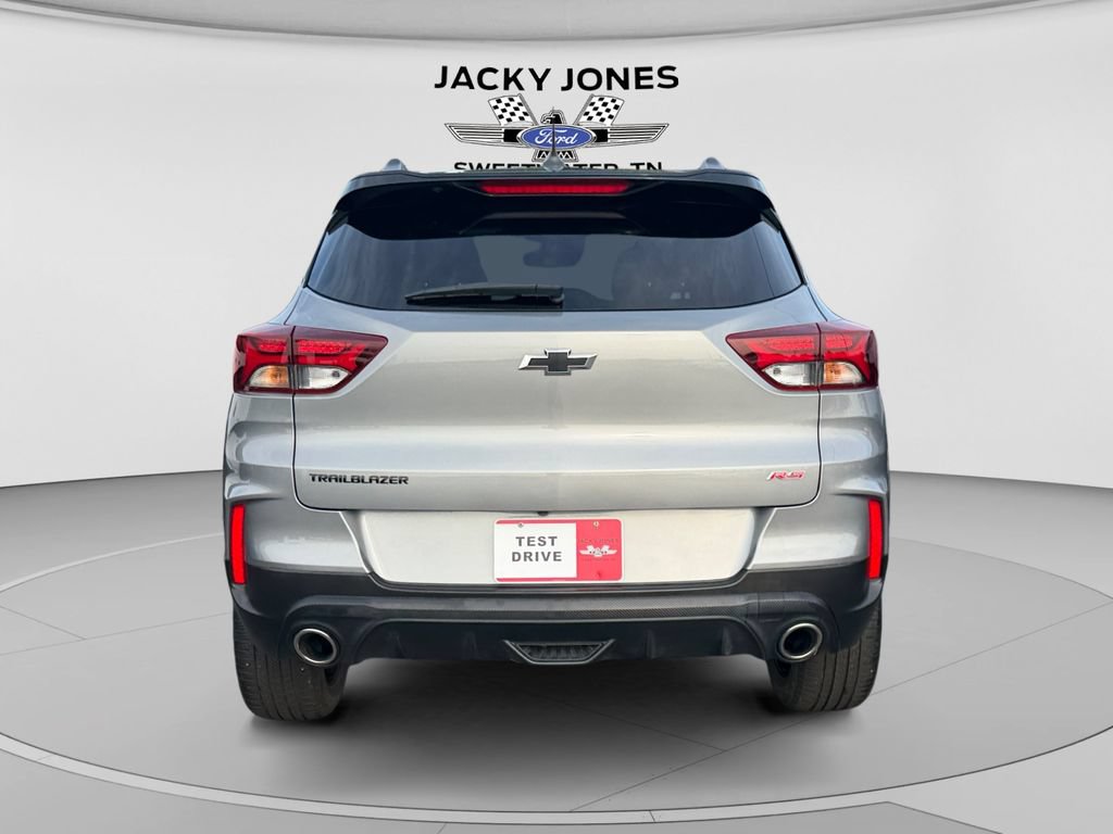Used 2023 Chevrolet TrailBlazer RS w/ Convenience Package FWD image 4