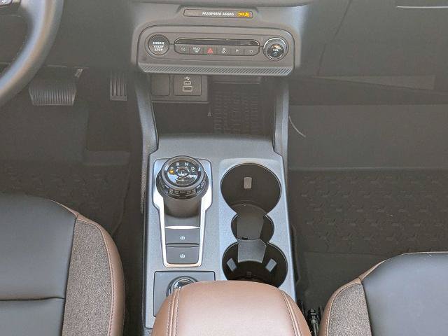 Certified 2025 Ford Bronco Sport Outer Banks w/ Outer Banks Tech Package+ AWD/4WD image 19