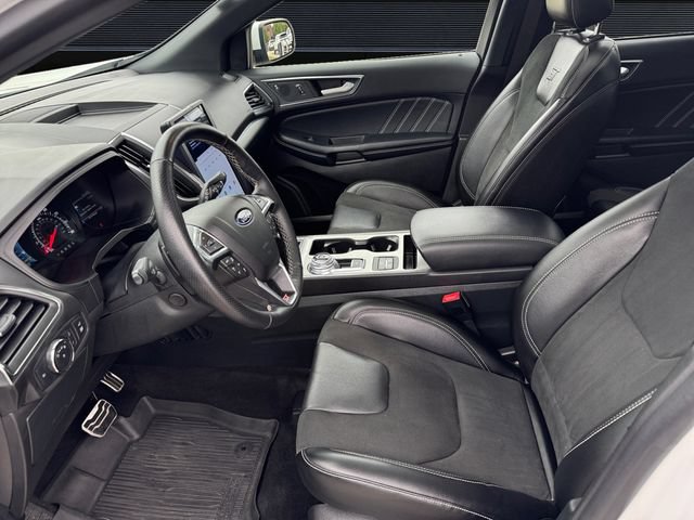 Certified 2022 Ford Edge ST w/ Equipment Group 401A AWD/4WD image 9