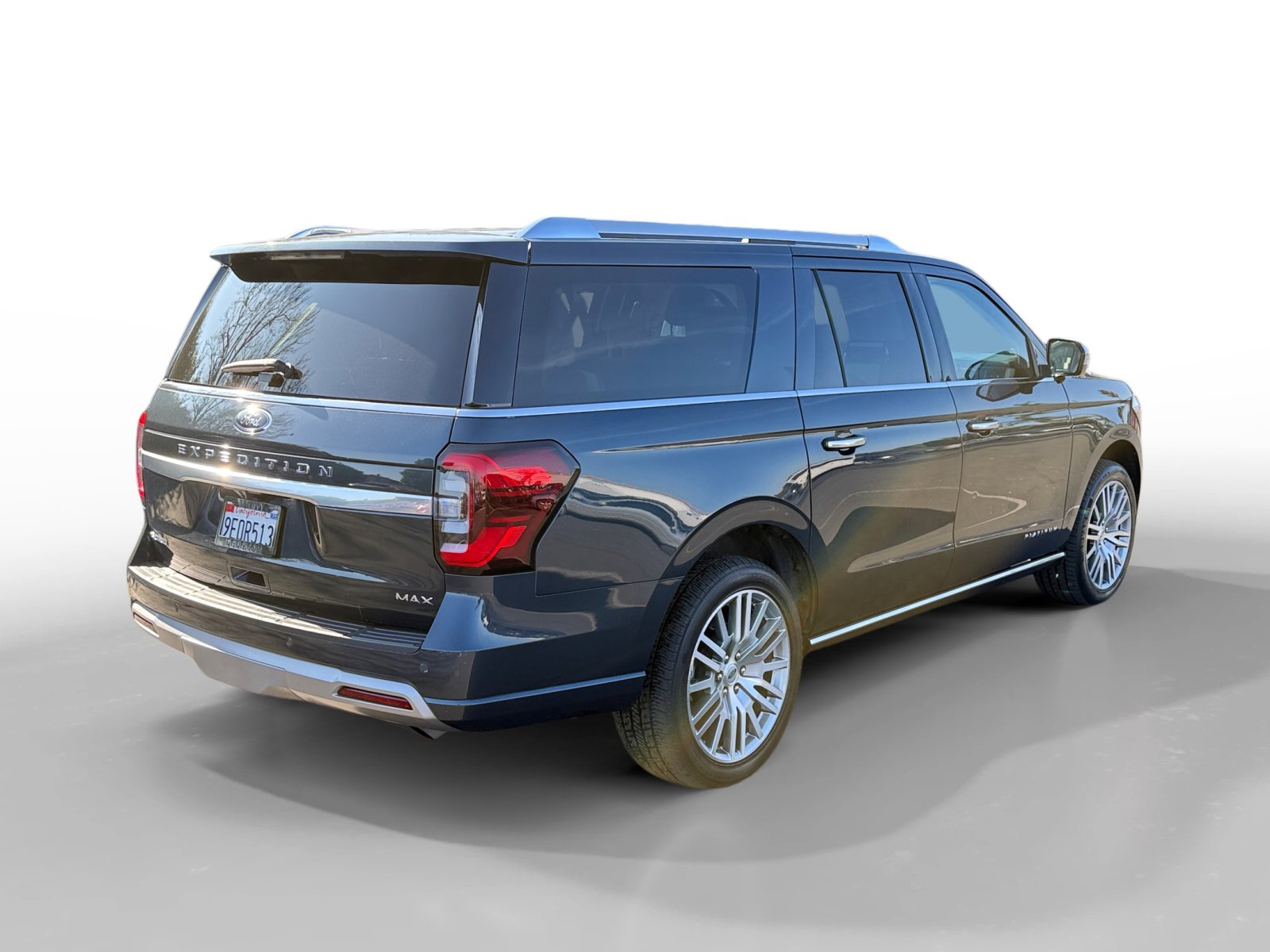 Certified 2023 Ford Expedition Max Platinum image 5