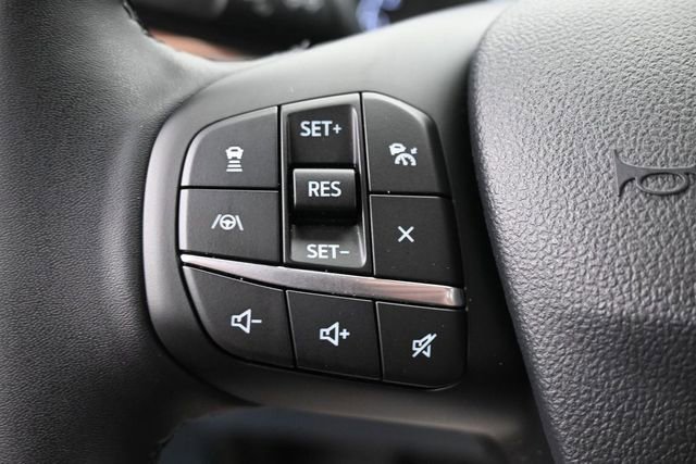 Certified 2024 Ford Maverick Lariat w/ 4K Tow Package AWD/4WD image 15