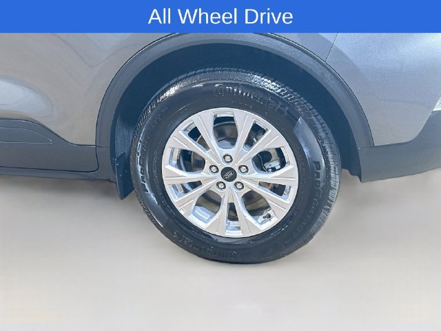 Certified 2025 Ford Escape Active AWD/4WD image 6