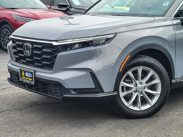 Used 2024 Honda CR-V EX image 3