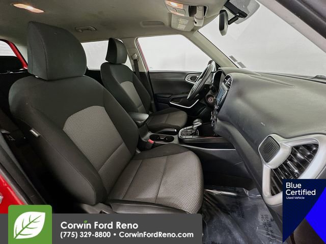 Used 2020 Kia Soul LX image 29