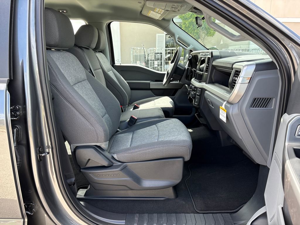 Certified 2026 Ford F250 XL w/ STX Appearance Package AWD/4WD image 7