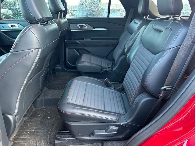 Certified 2025 Ford Explorer ST-Line image 9