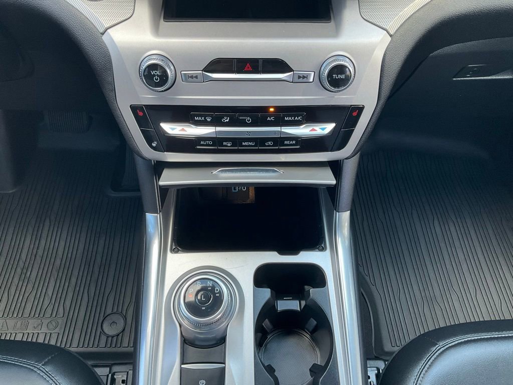 Certified 2024 Ford Explorer XLT w/ Equipment Group 202A image 41