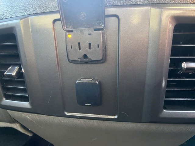 Certified 2017 Ford F250 XLT w/ XLT Value Package image 34