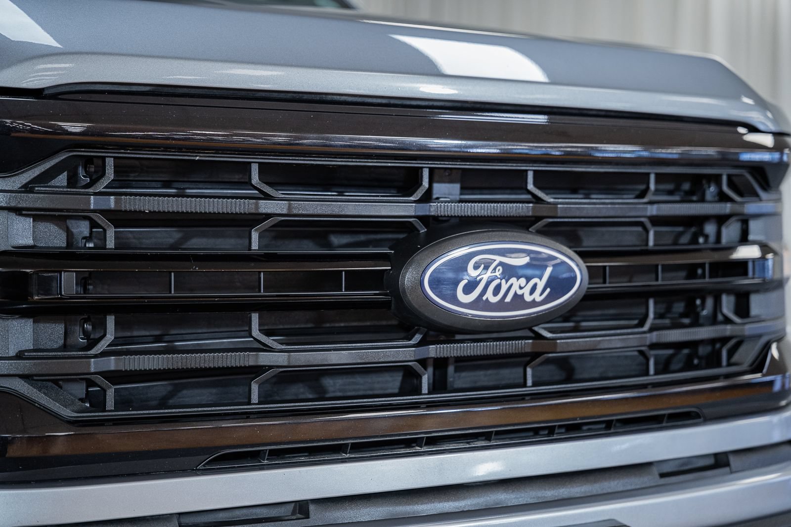Certified 2025 Ford F150 XLT w/ Equipment Group 301A Standard AWD/4WD image 9
