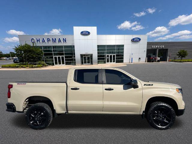 Used 2023 Chevrolet Silverado 1500 LT Trail Boss w/ LPO, Dark Essentials Package AWD/4WD image 6