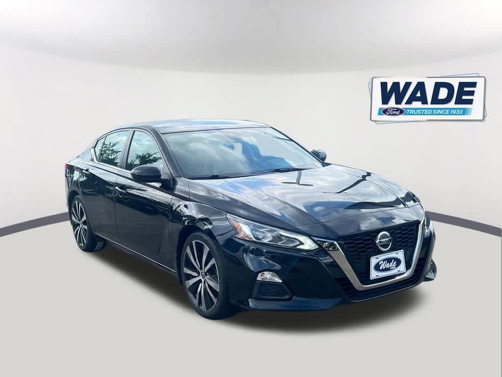 Used 2020 Nissan Altima 2.5 SR FWD image 3