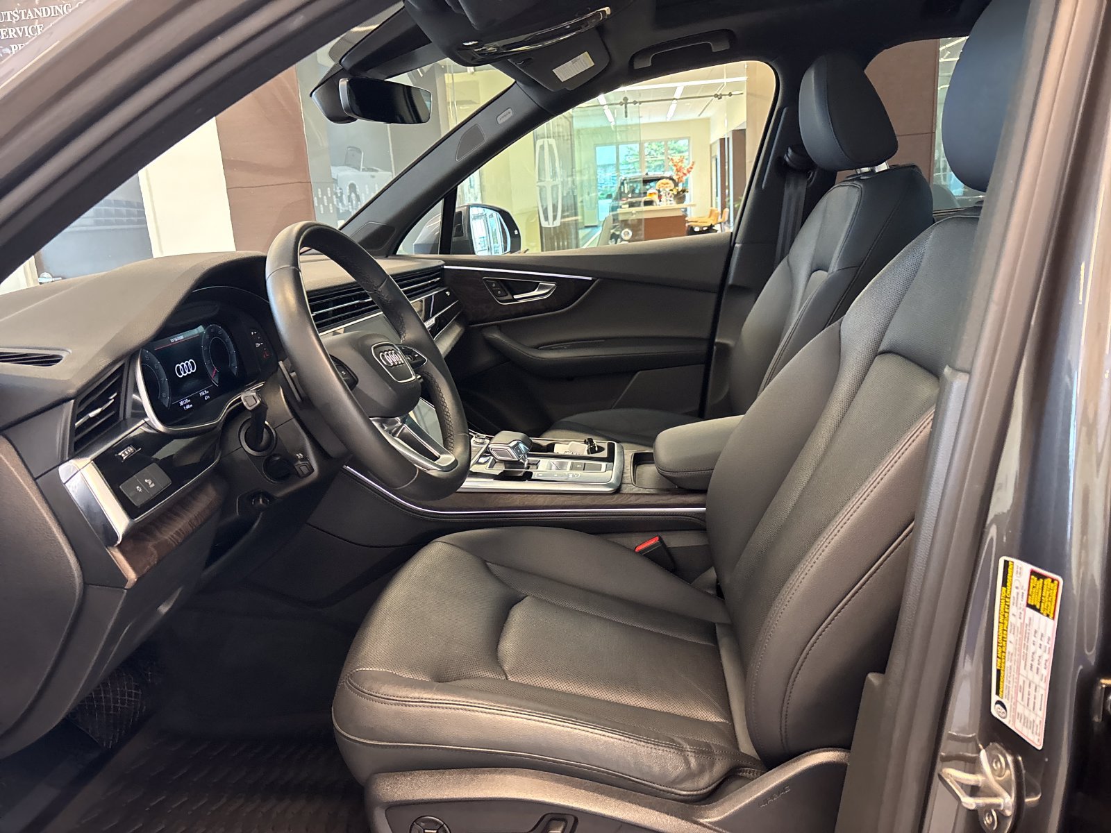Used 2022 Audi Q7 3.0T Premium Plus AWD/4WD image 12