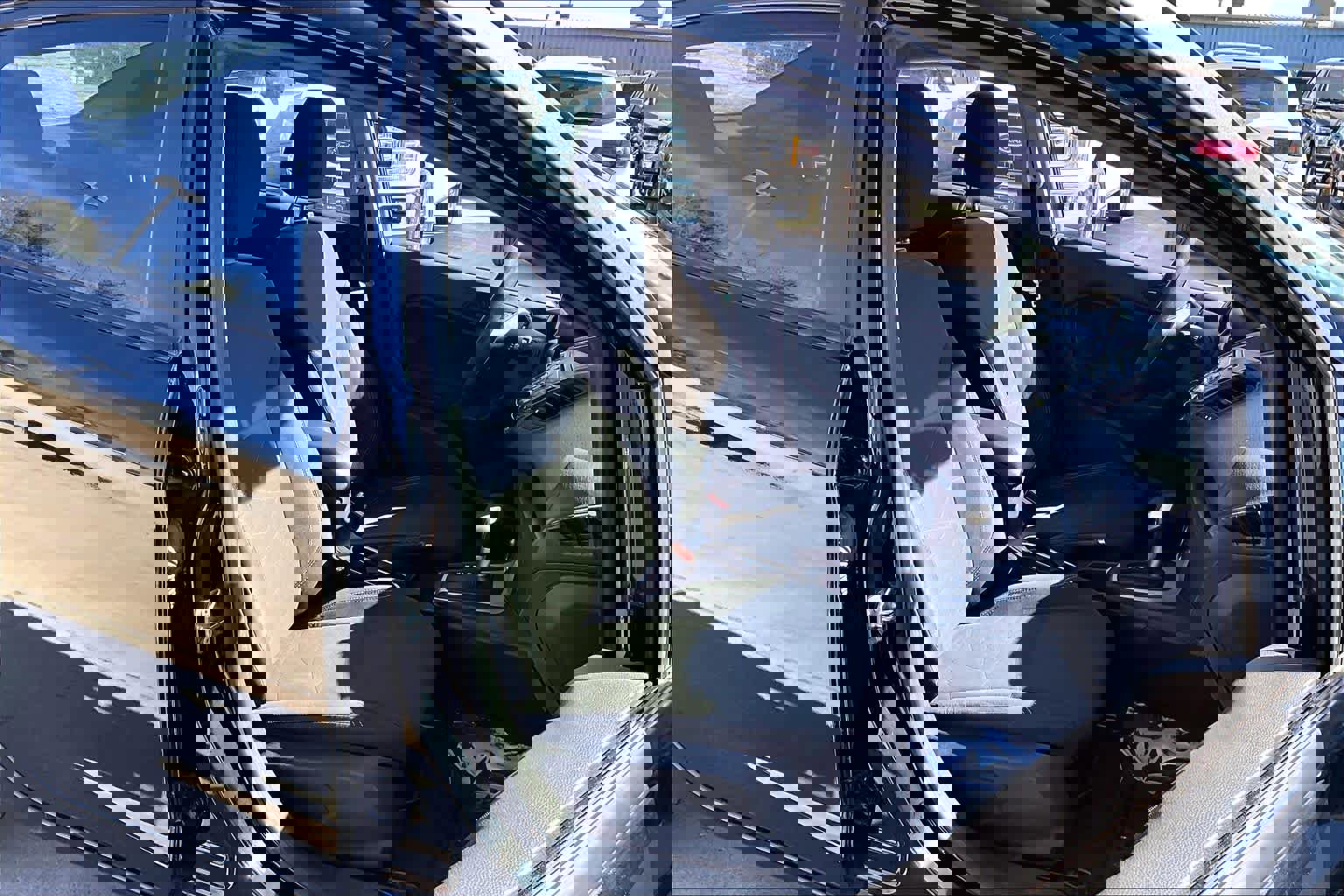 Certified 2017 Ford Fiesta SE image 11