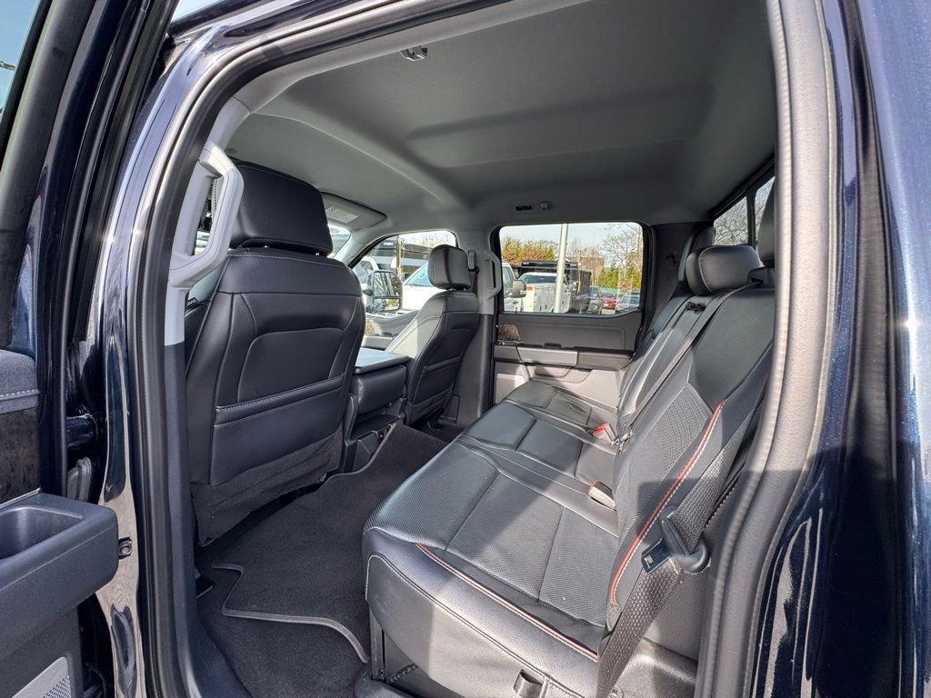 Certified 2024 Ford F250 Lariat w/ Black Appearance Package image 12