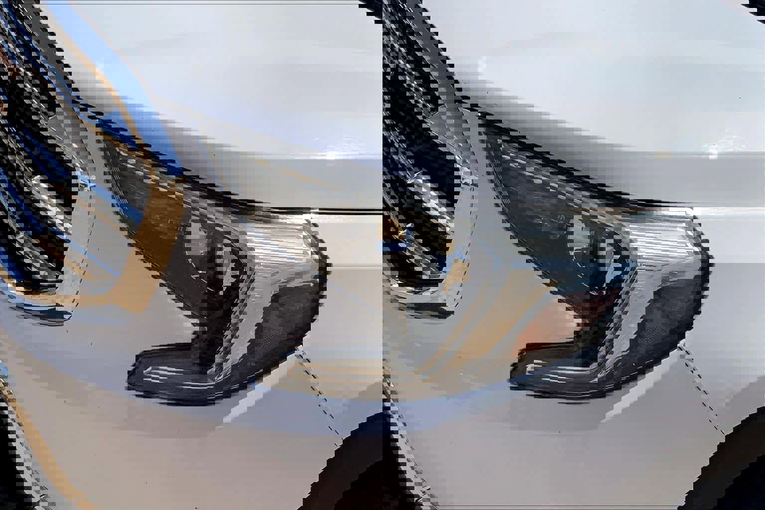 Used 2019 GMC Terrain SLT w/ Preferred Package FWD image 28